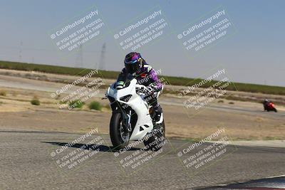 media/Oct-06-2025-2WTD (Mon) [[90522c3a0b]]/B Group/1220pm (Wheelie Bump)/